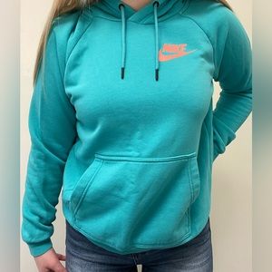 Nike hoodie size S